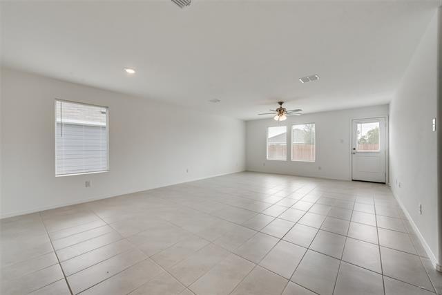 Building Photo - 7813 Thornton Dr