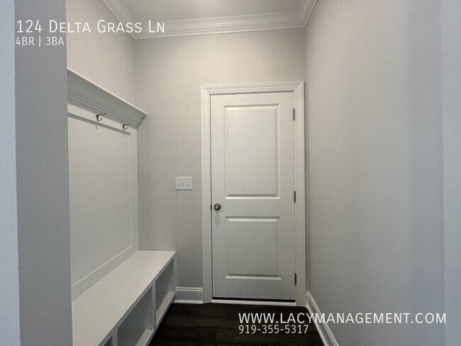 Building Photo - 124 Delta Grass Ln