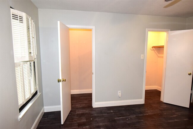 Building Photo - 21022 Creek Edge Ct