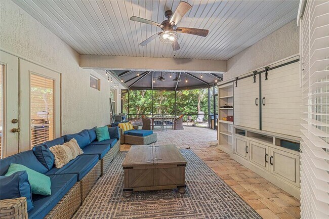 Building Photo - 4903 SW 63rd Loop
