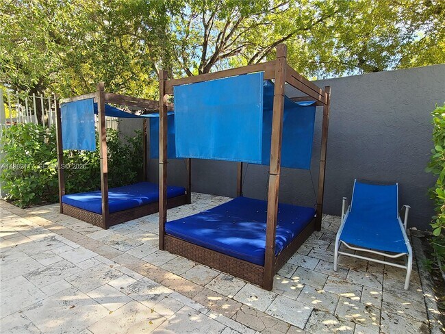 Building Photo - 850 N Miami Ave