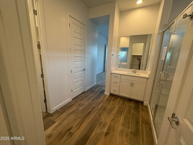 Building Photo - 23139 E Lords Wy