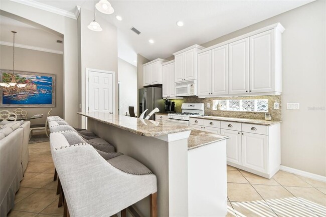 Building Photo - 7328 Lake Forest Gln