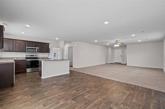 Building Photo - 628 Mayfield Dr