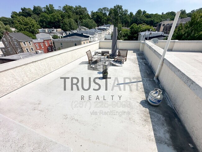Building Photo - 4128 Apple St