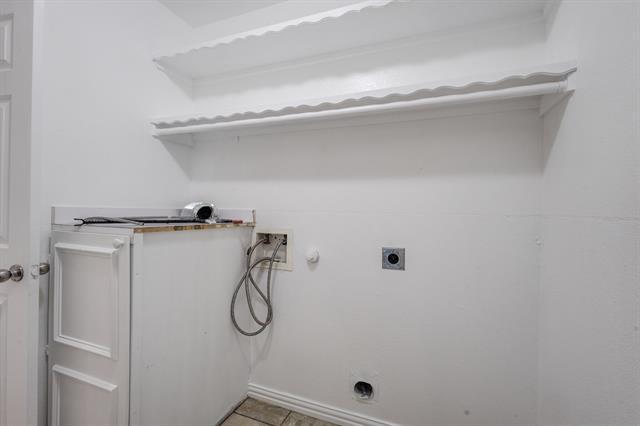 Building Photo - 3009 Meadow Bluff Dr