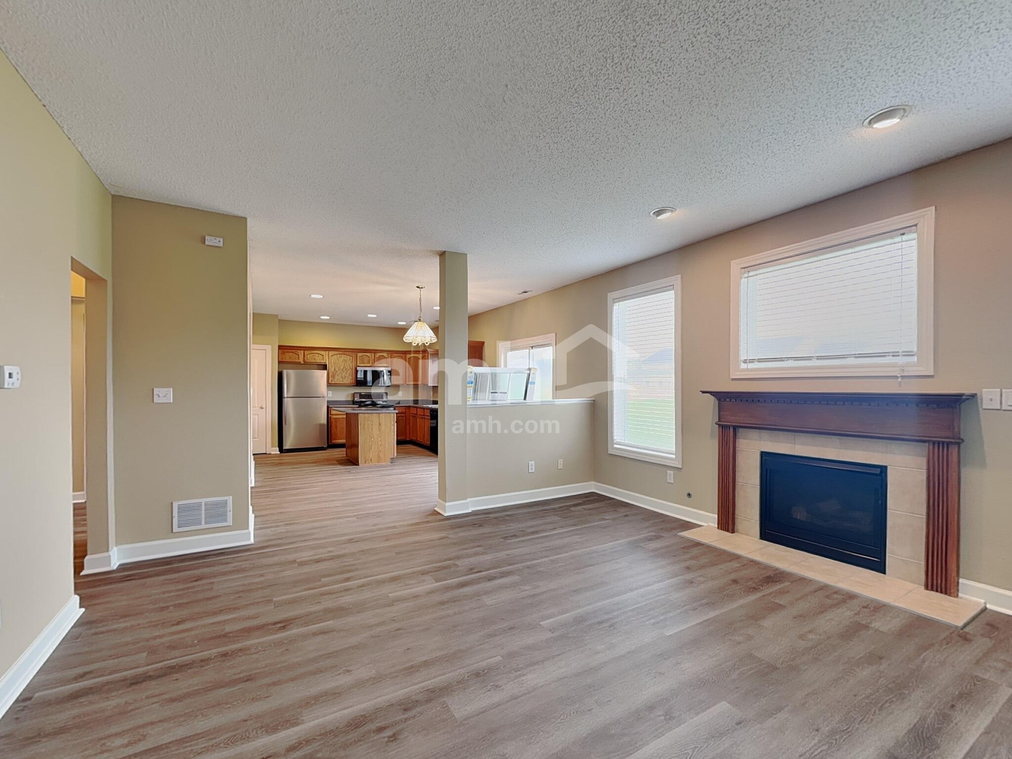 Building Photo - 5896 Monticello Square Ln