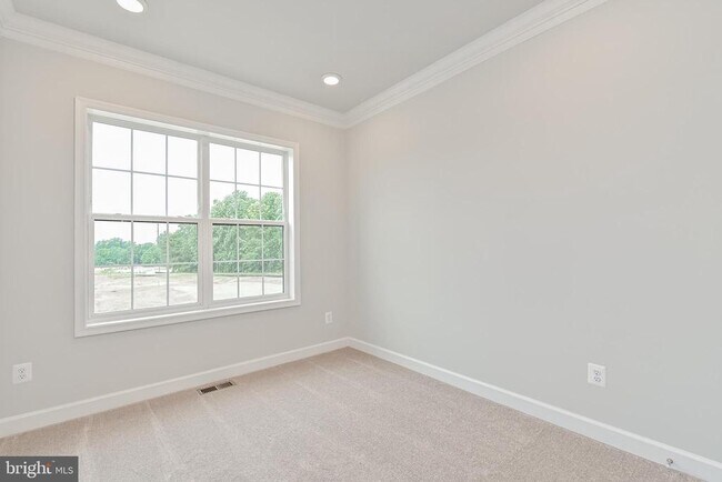 Building Photo - 4404 Fair Lakes Ct