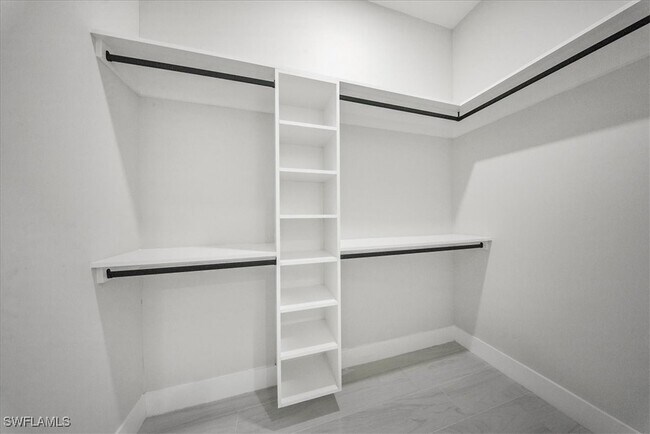 Building Photo - 1123 NW 40th Pl