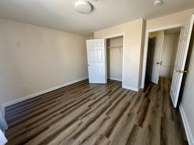 Building Photo - 145 Union St