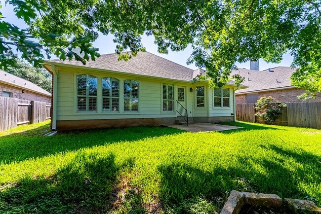 Building Photo - 7414 W Magic Mountain Ln