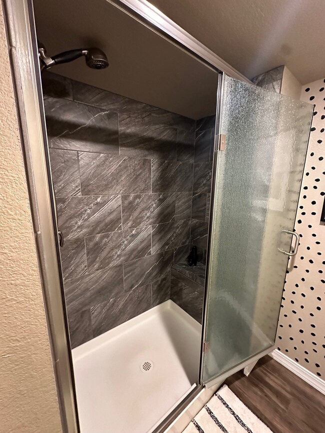 Building Photo - 8075 Cinnamon Ct