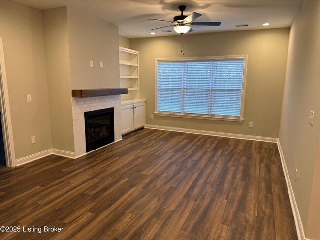 Building Photo - 2805 Alder Wood Ln