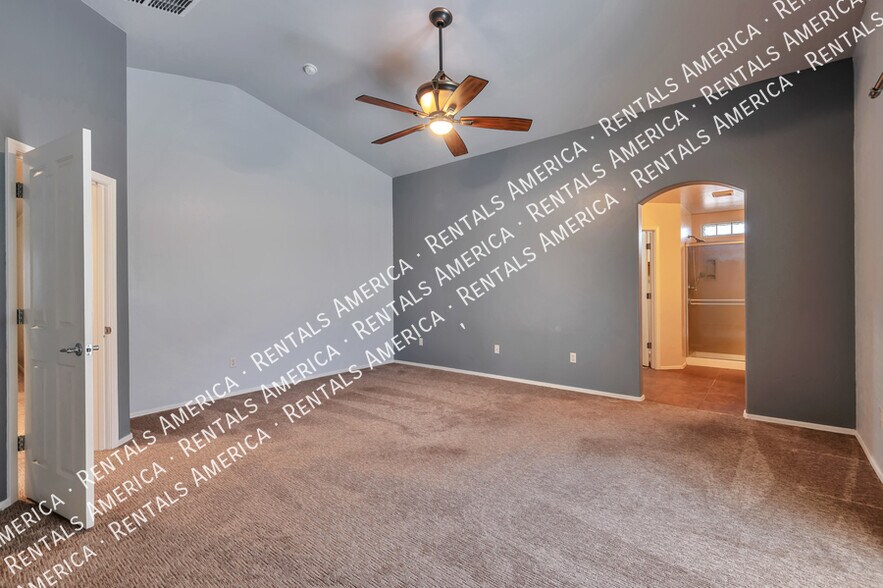 Building Photo - 8261 N Converse Ct