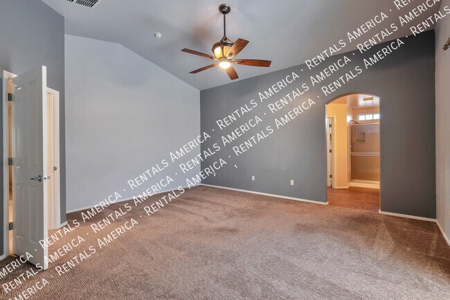 Building Photo - 8261 N Converse Ct