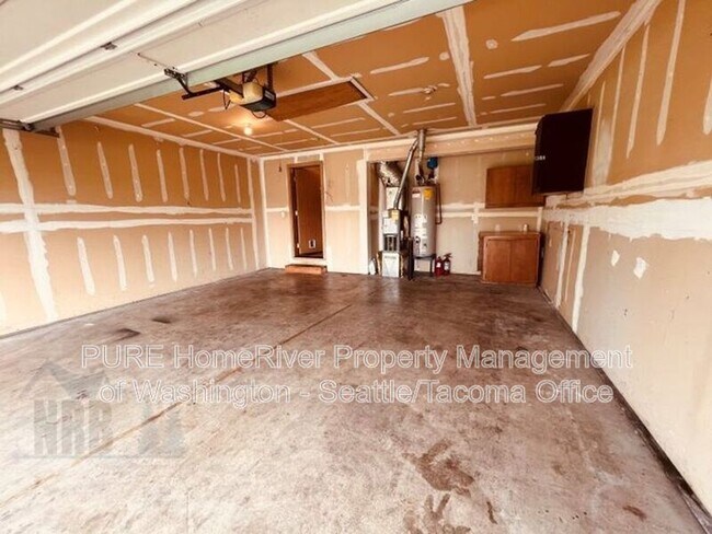 Building Photo - 23121 37th Ave E