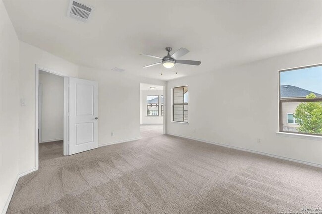 Building Photo - 412 Deer Crest Dr