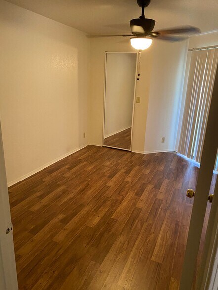 Building Photo - 8455 W Sahara Ave