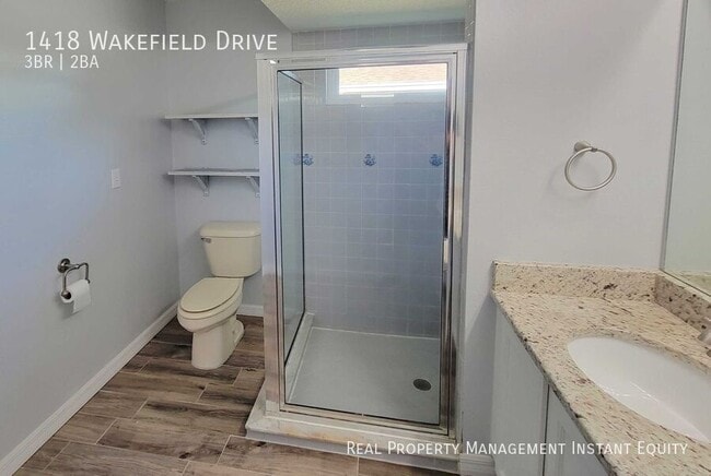 Building Photo - 1418 Wakefield Dr