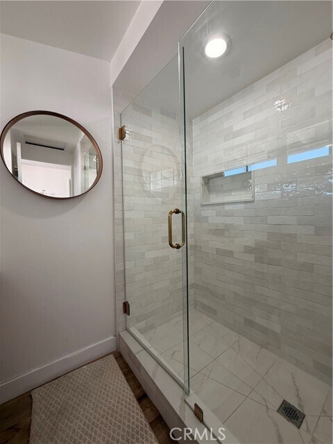 Building Photo - 3221 E Curry St