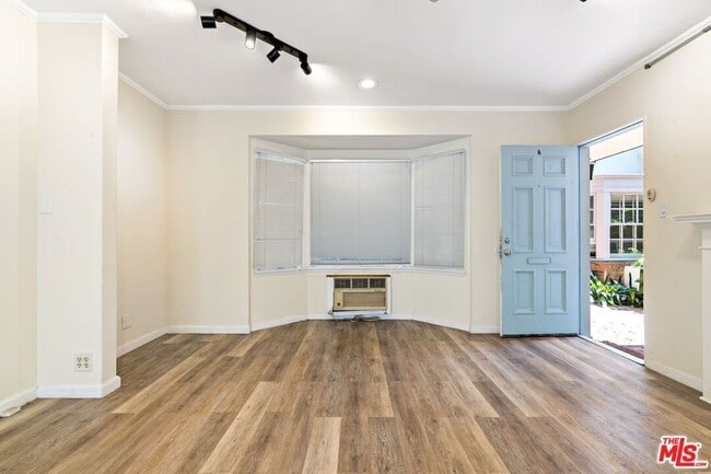 Building Photo - 1324 Westwood Blvd