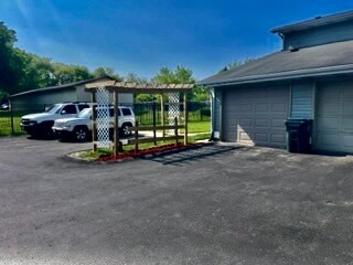 Garage entrance - 2016 McKenna Blvd
