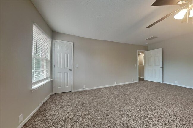 Building Photo - 17435 Ivy Stream Dr