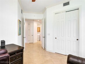 Building Photo - 8060 Players Cove Dr