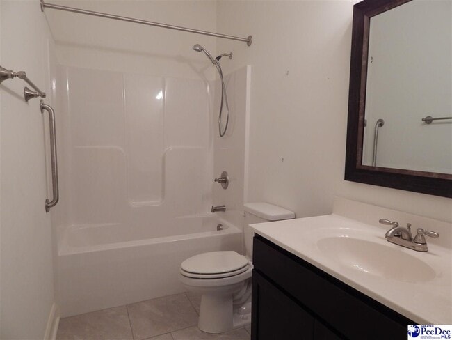 Building Photo - 154 N Lakewood Dr