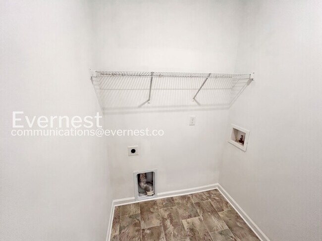 Building Photo - 3-Bed/ 2-Bath Home in Antioch/Available Now!
