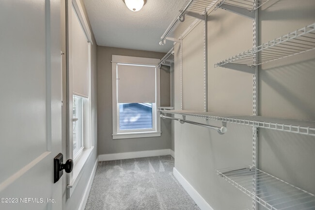 Building Photo - 1228 Willow Ct