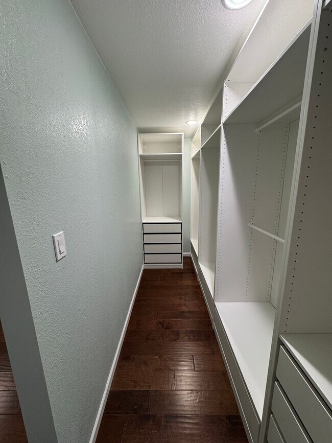 Building Photo - 3bed/2bath Chandler home for rent!