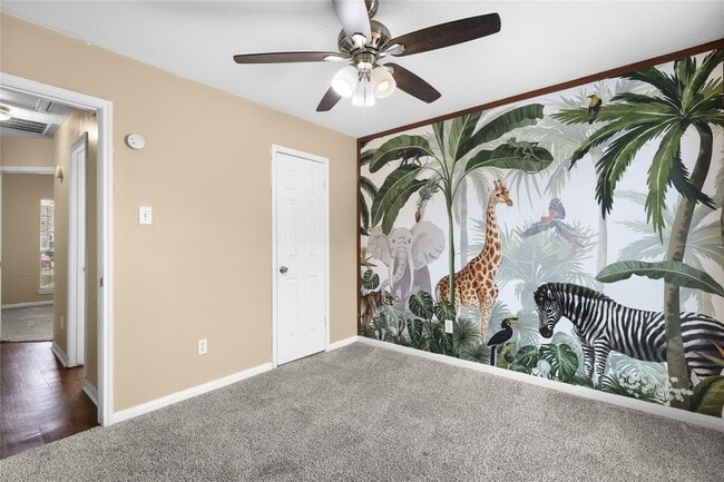 Building Photo - 17819 Scenic Oaks Dr