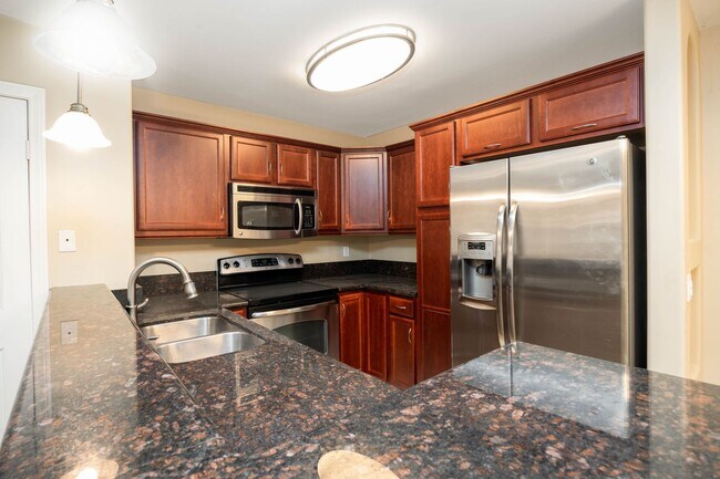 Building Photo - Fantastic Clairemont Condo with Outdoor Space!