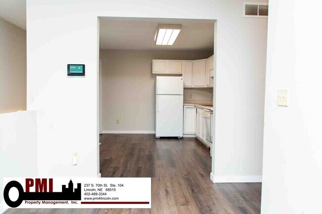 Building Photo - 1758 N 27th St