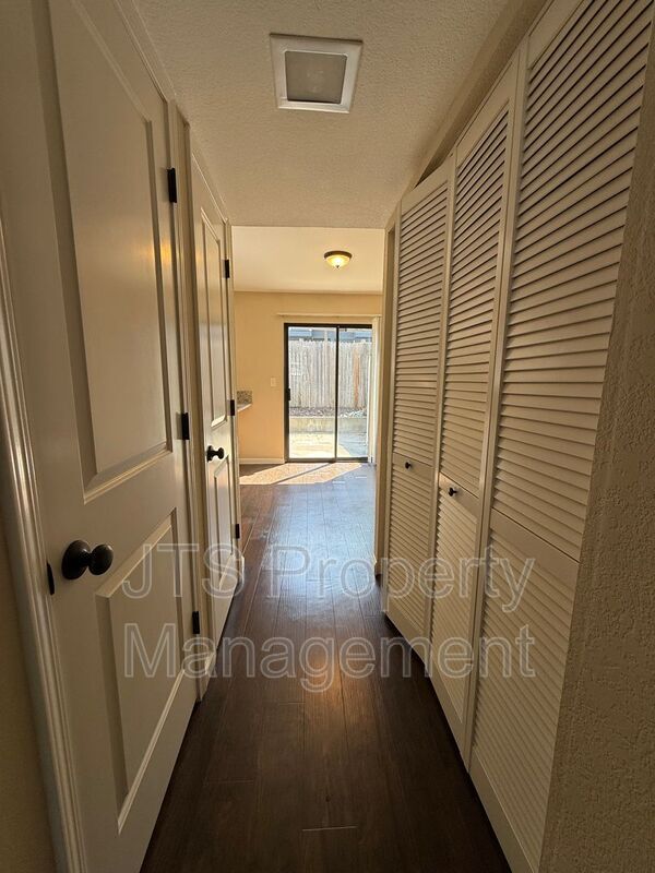 Building Photo - 5842 Alorn Ln