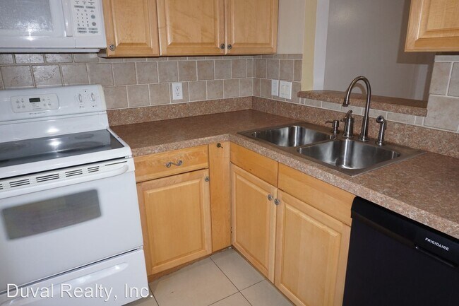 Building Photo - 3 br, 2.5 bath House - 7128 Prestwick Circ...
