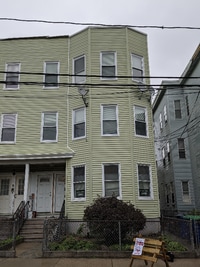 Building Photo - 21 Rossmore St
