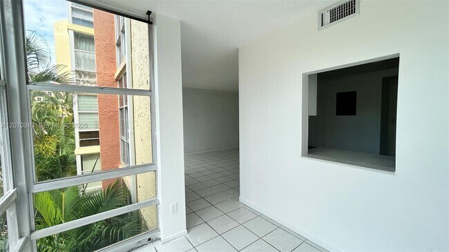 Building Photo - 210 172nd St