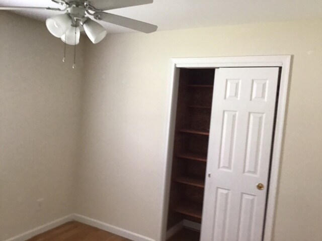 Building Photo - 429 Nicewood Dr