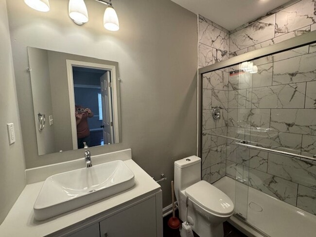 Building Photo - Gorgeous 3 Bedroom / 2 bath Loft in Downtown Jonesboro!!