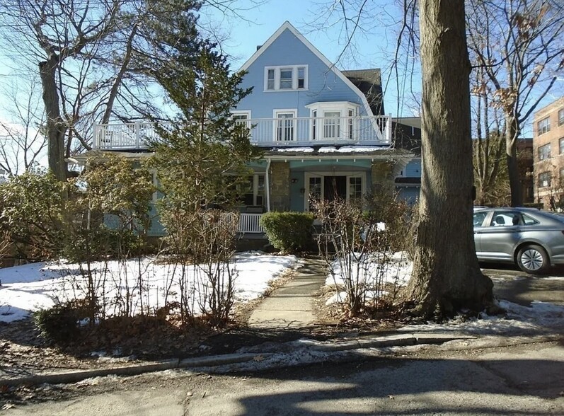 Building Photo - 157 Kilsyth Rd