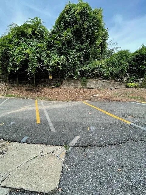 Building Photo - 815 W Pensacola St