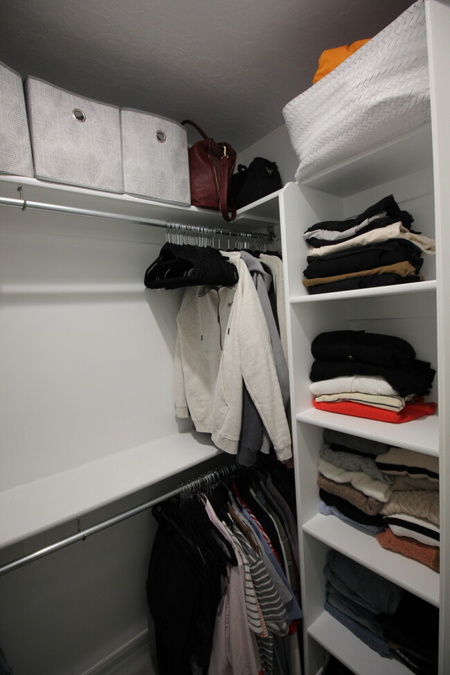 Built in shelving - 625 E 200 S