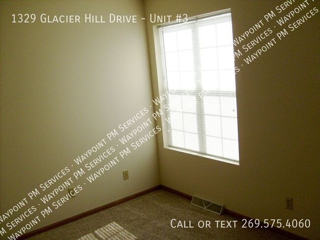 Building Photo - 1329 Glacier Hill Dr