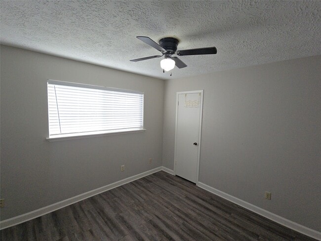 Building Photo - 10935 Indian Vista Dr