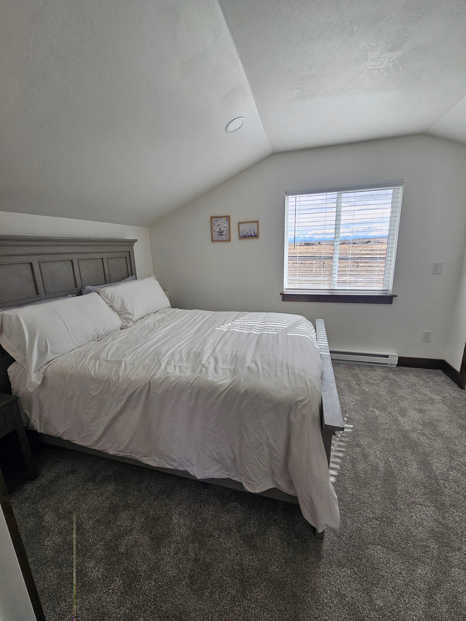 Building Photo - 720 Farmall Ln