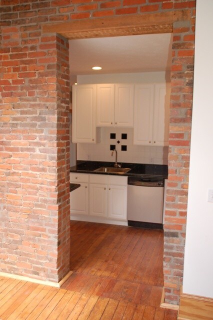 Building Photo - 4738 Lorain Ave