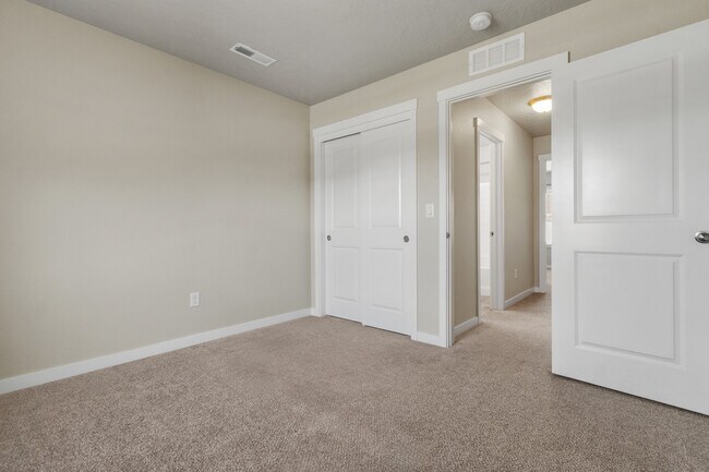 Building Photo - 12087 W Soapstone Dr