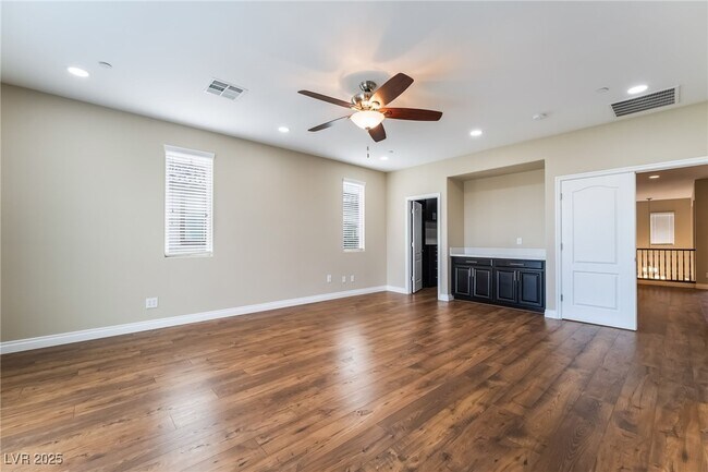 Building Photo - 1088 Via Alloro